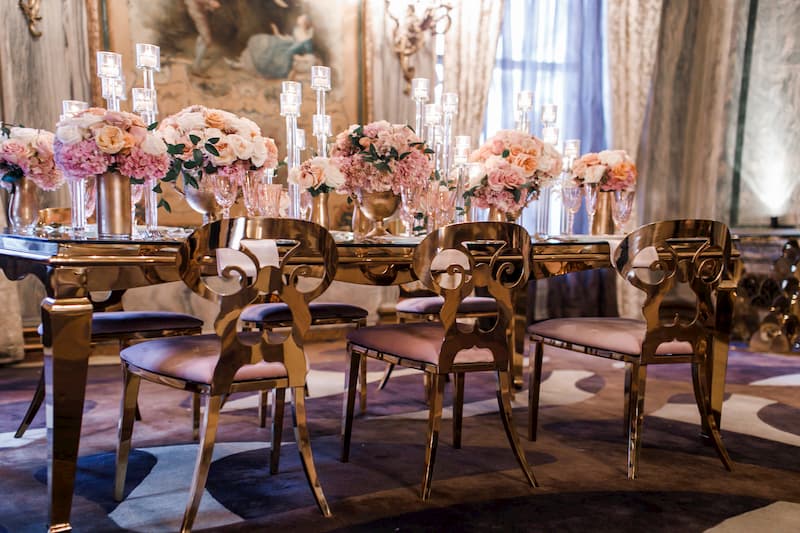 gold blush wedding luxury decor