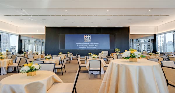 Luxury Penthouse Event Space at 320 Park Avenue Stunning luxury penthouse venue with panoramic city views at 320 Park Avenue